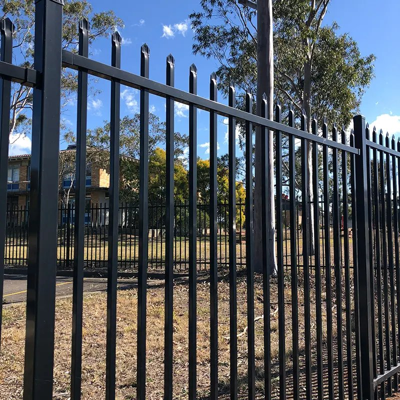Heavy-Duty Metal Garden Fence with CE Certification for All Weather