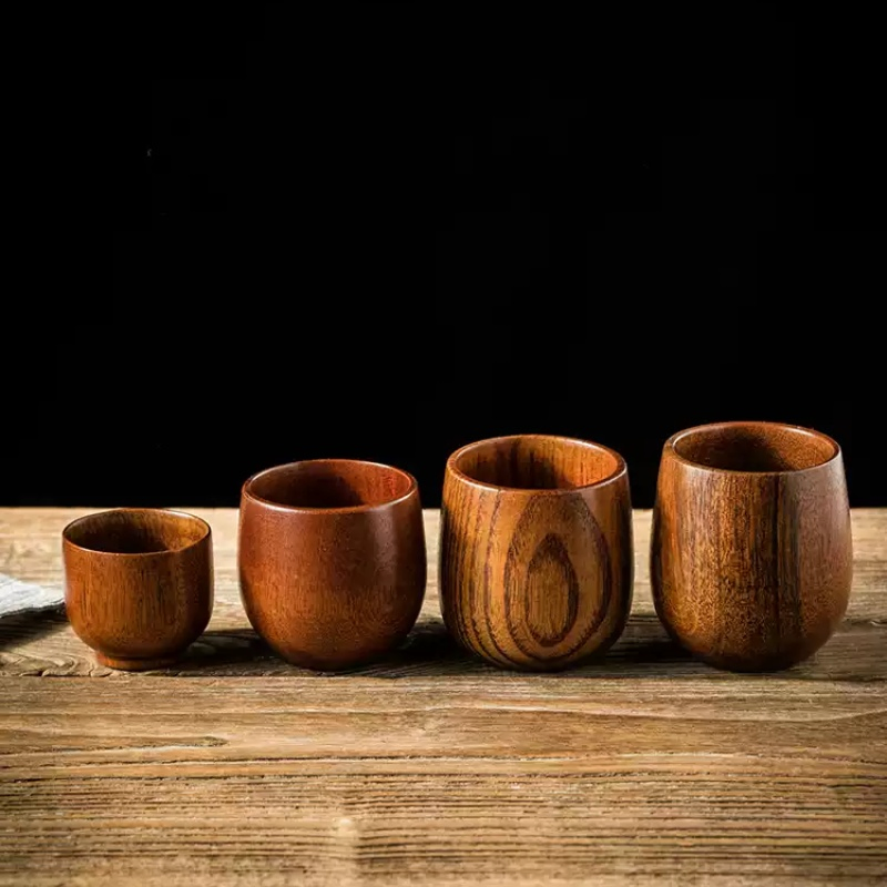 Wooden Beer Mugs, Top Grade Natural Handmade Retro Brown Wood Cup with Handle for Drinking Tea Coffee Wine Beer Hot Drinks