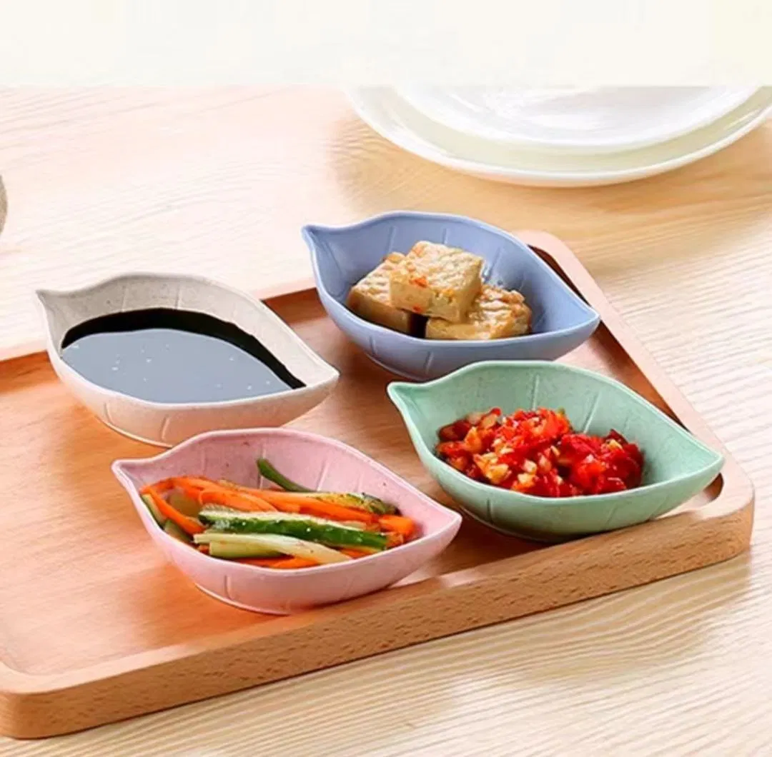 Household Kitchen Disposable Plastic Leaf Shaped Small Dish Tableware for Seasoning Pickles Snacks