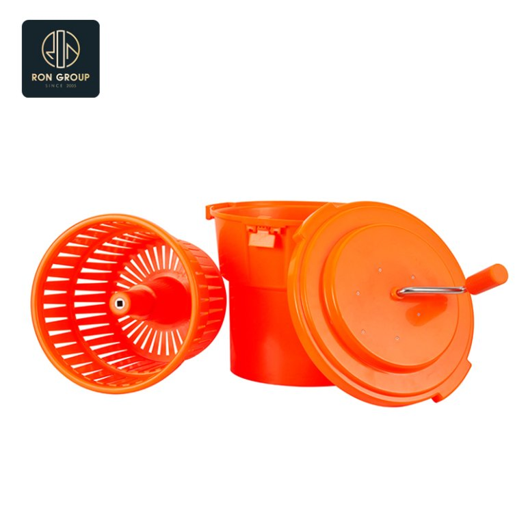 Handy Kitchen Salad Spinner for Quick and Efficient Use