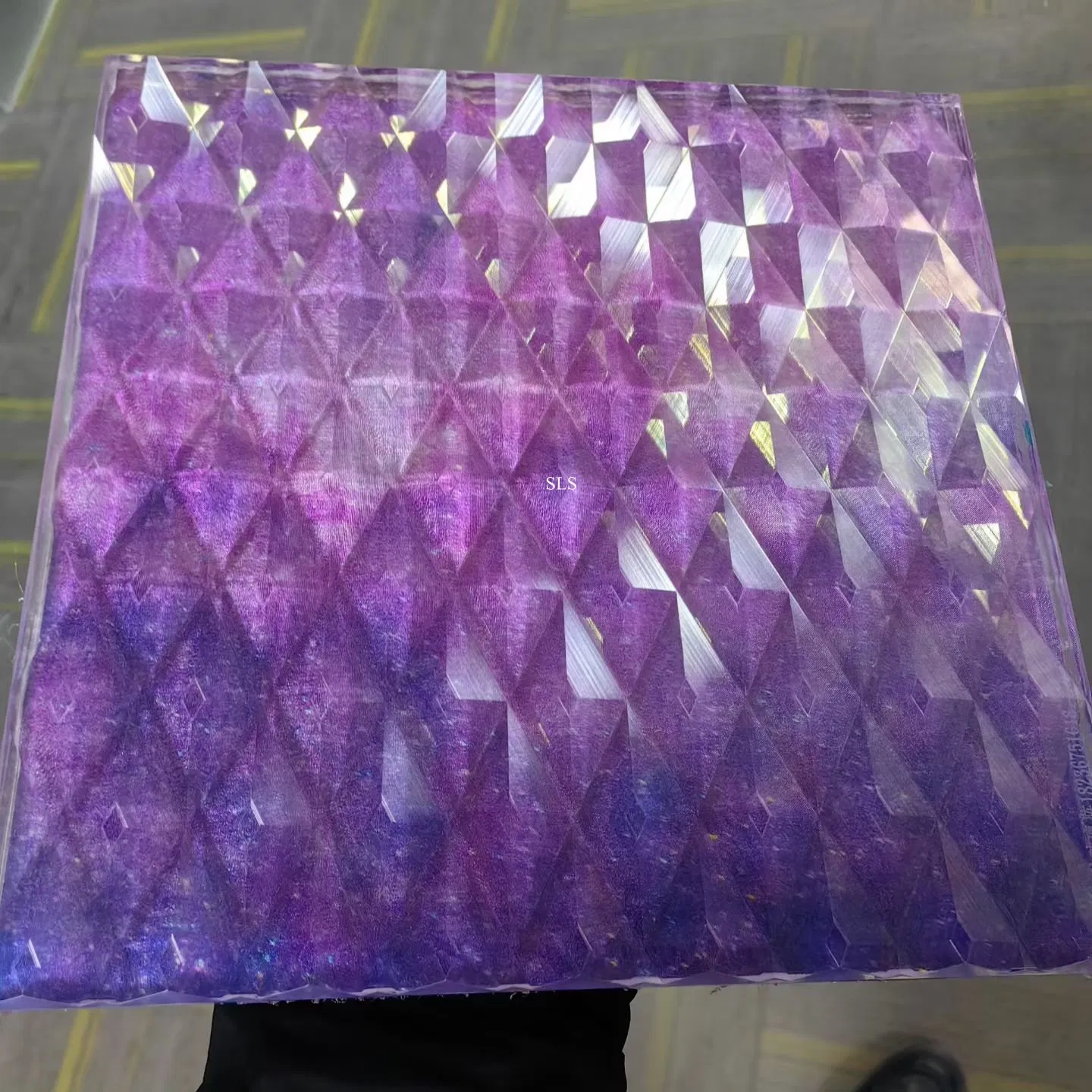 Simple Style Modern Design Furniture Engraved Glass for Bathroom