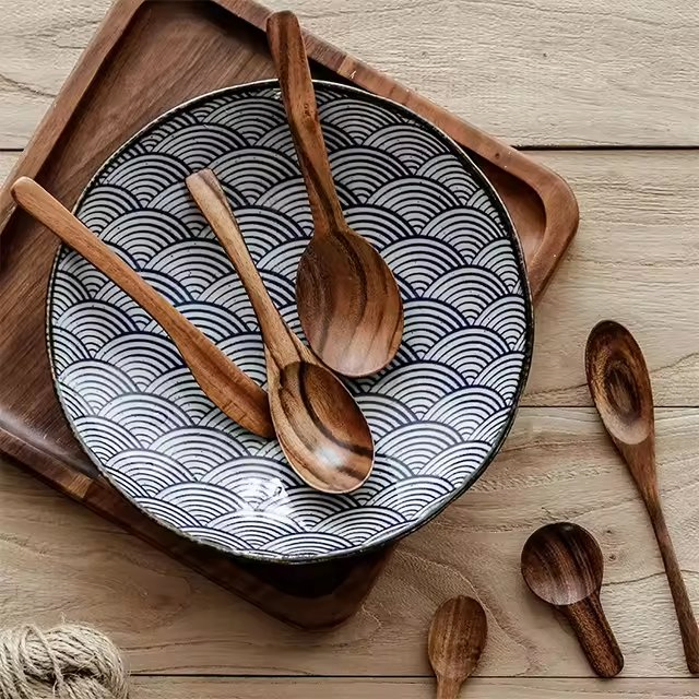 Wholesale Bulk Eco-Friendly Teakwood Material Natural Cassia Fistulosa Tableware