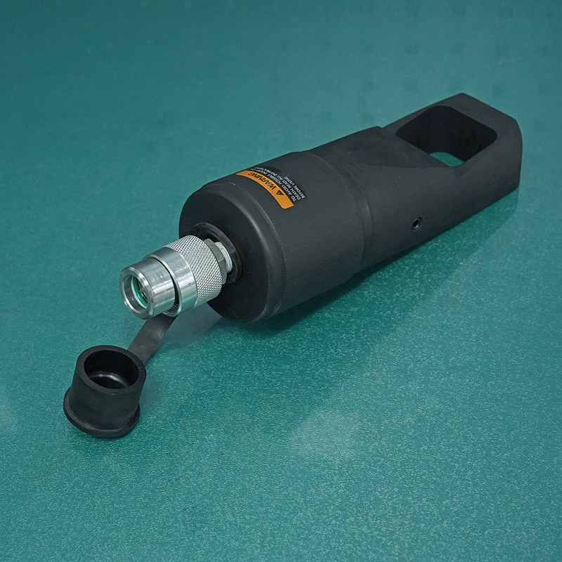 50 Ton NC Series Hydraulic Nut Splitter Single Acting Spring Return Hydraulic Nut Splitter