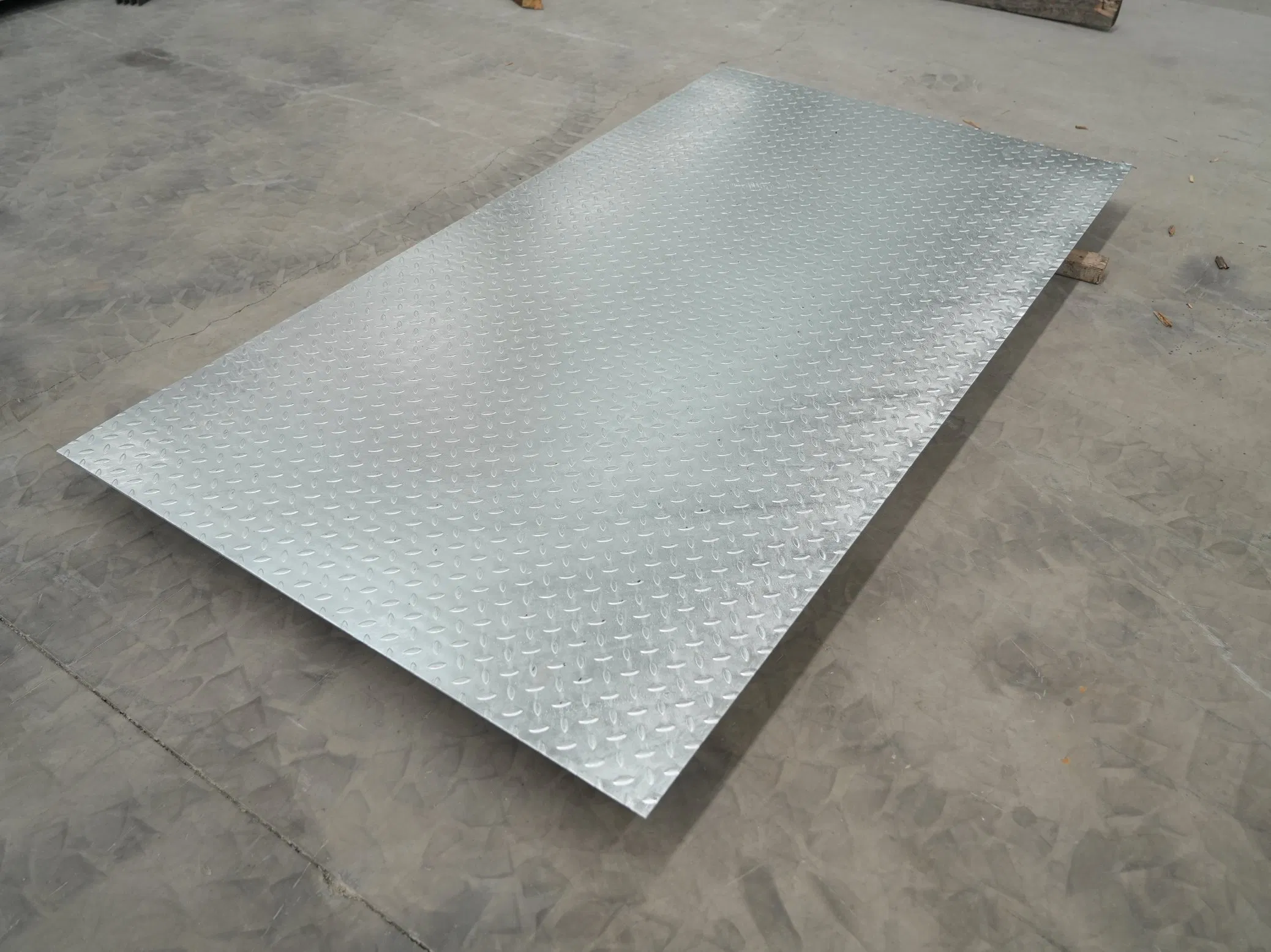 Customized Standard Hot DIP Galvanized Steel Grating for Industrial Platform and Walkway