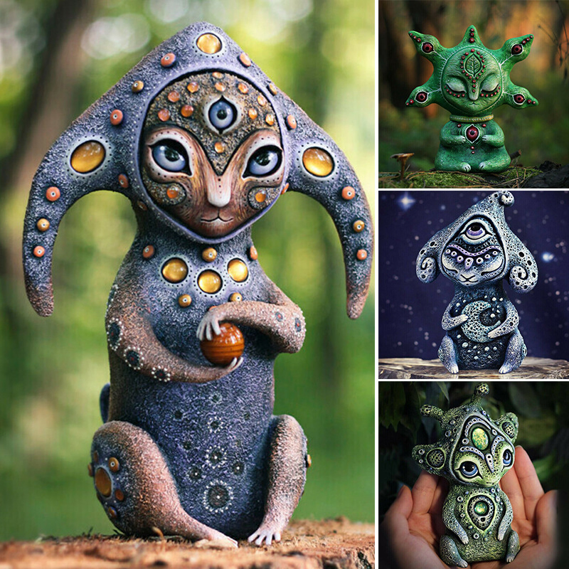 Alien Statue Garden Home Indooroutdoor Decor Cartoon Alien Ornament Fantasy World Three-Eye Resin Ornaments Figurine Decoracions
