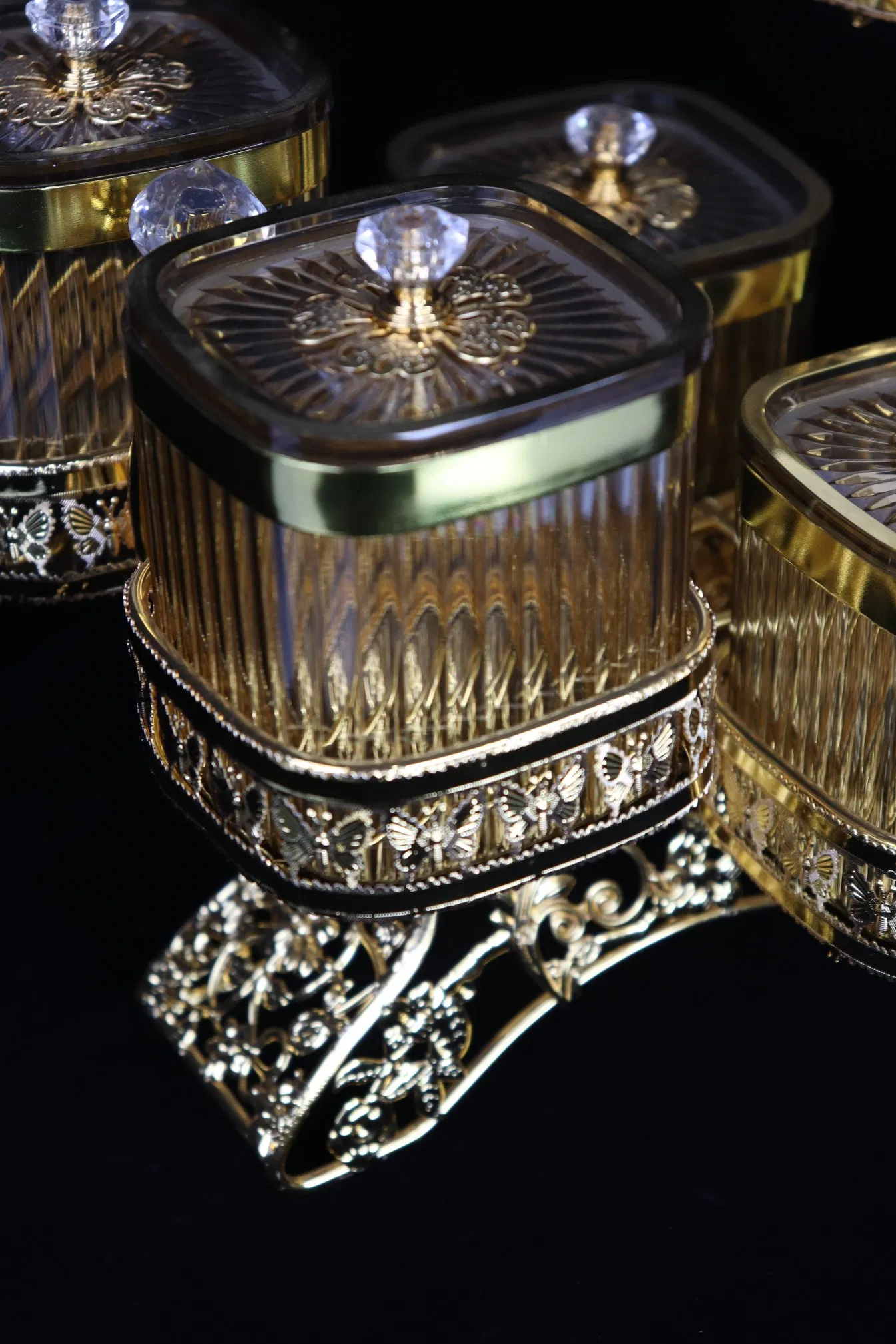 Luxury Home Decor Set, Featuring 6 Square Acrylic Airtight Jars and a Gold-Plated Iron Candy Bowl