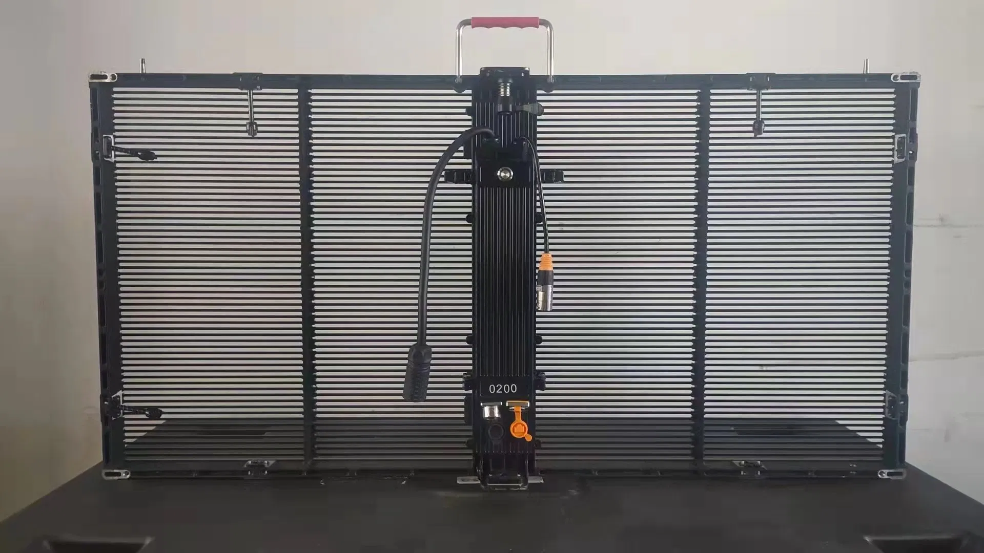 P3.9-7.8 Transparent Curtain LED Display for Shopping Mall Window