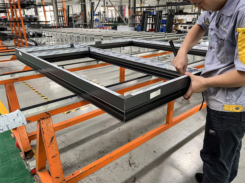 Smart Wireless Electric Window Control System with Remote