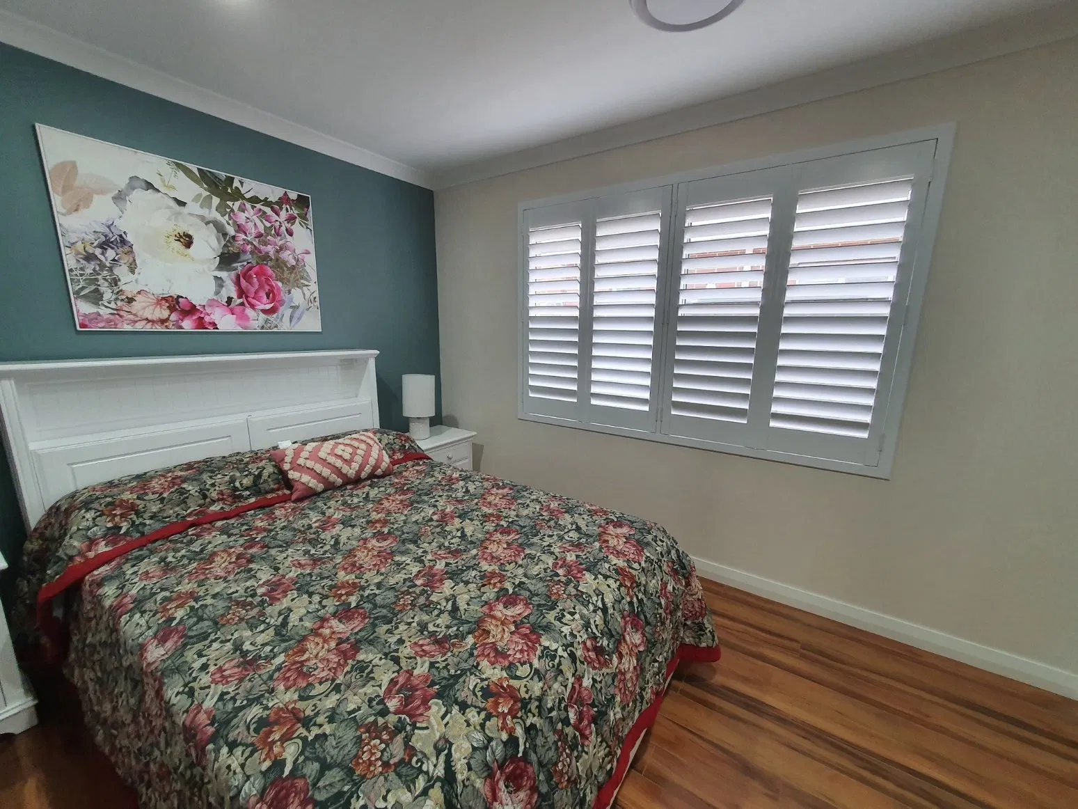 Factory Price Wooden Custom Shutters Interior PVC Plantation Shutters Direct From China