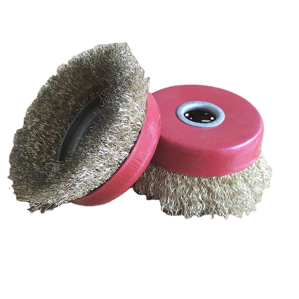 Чашечная щетка из стальной/латунной проволоки для болгарки
