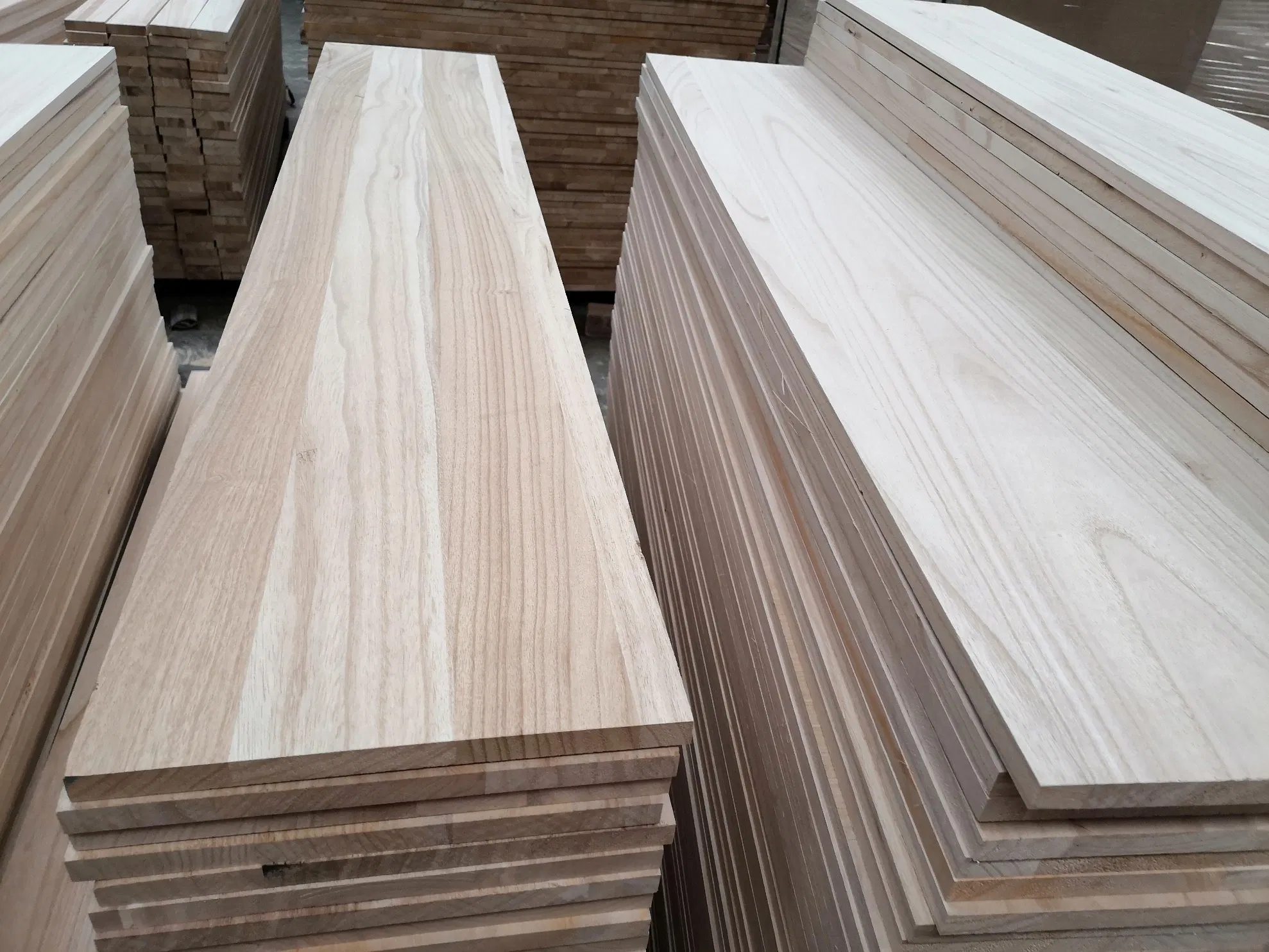 100% Kiln Dry Paulownia Wood Edge Glued Board Furniture Board