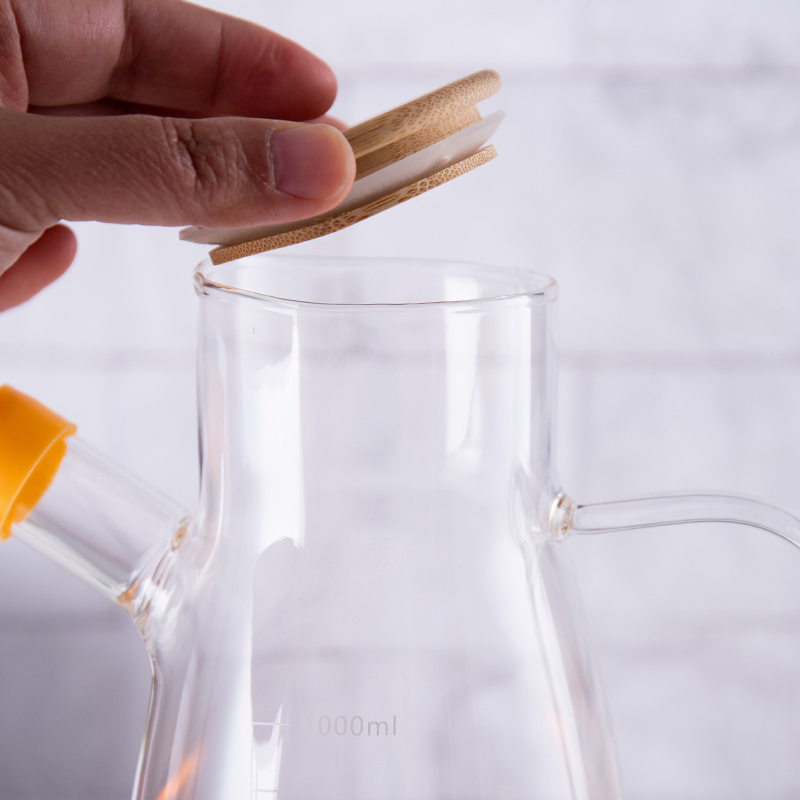 Eco-Friendly Lead Free 1000ml Cooking Olive Oil Glass Storage Bottle, Vinegar Bottle Dispenser with Cork