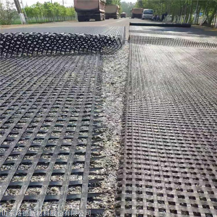 Enhance The Strength of Subgrade Polypropylenematerial Width 1-4m High Tensile Plastic Geogrid for Railway and Highway