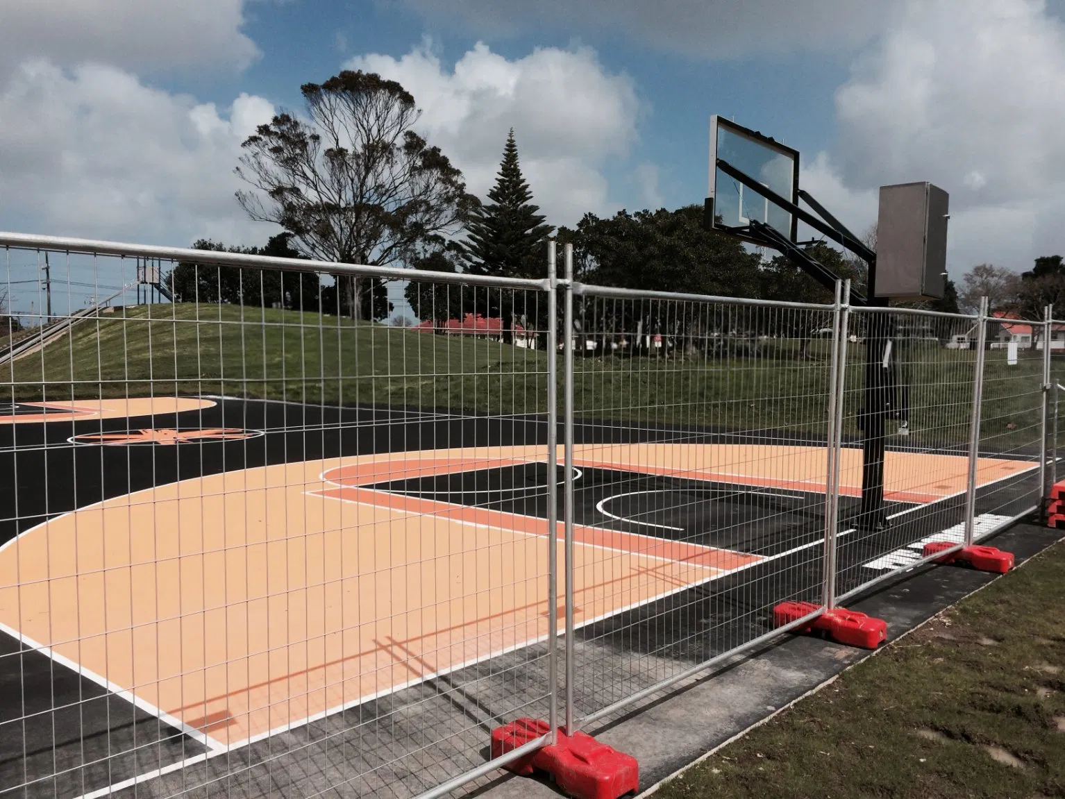 Galvanized Portable Event Temporary Barrier Fence Tubular Road