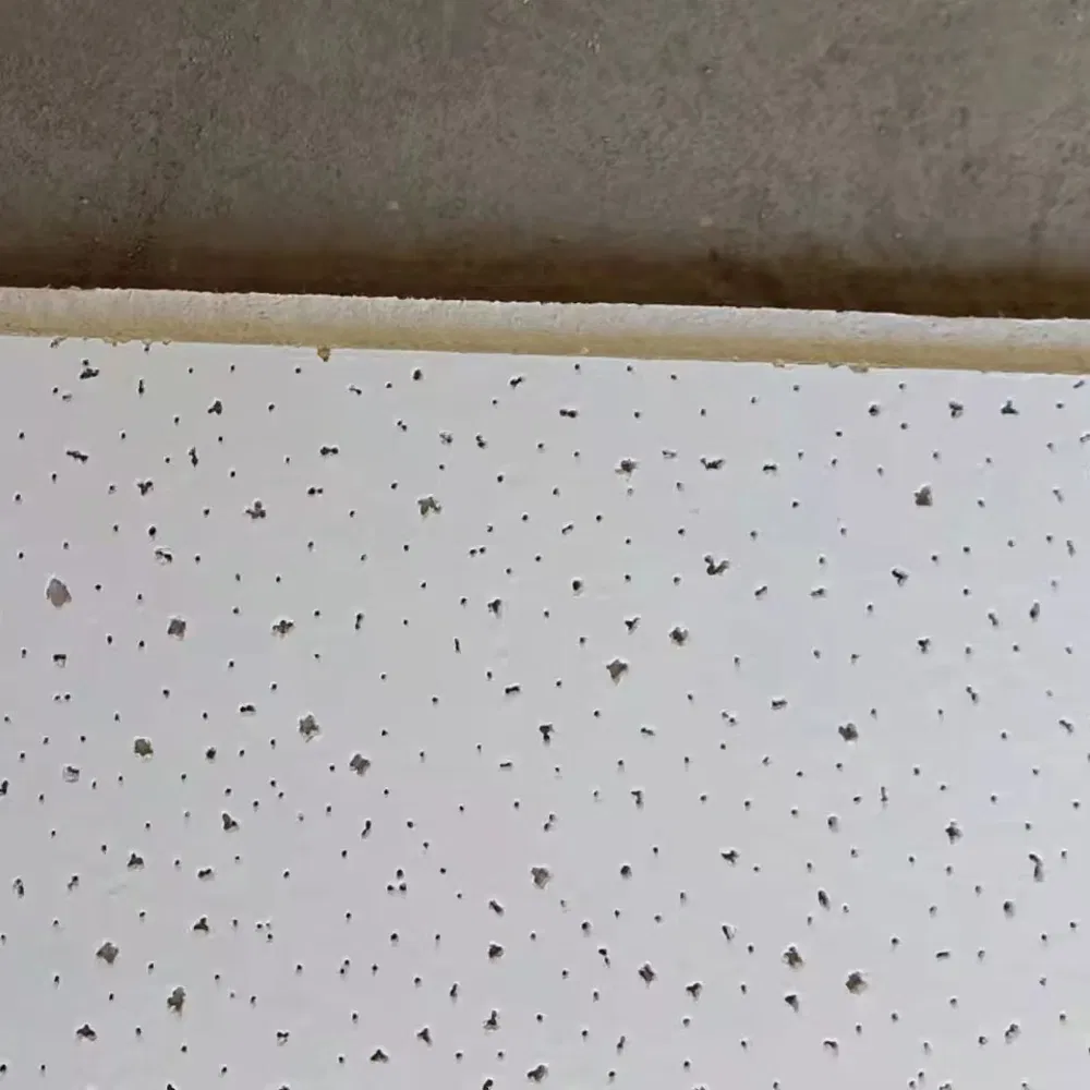 Durable Rh90 Cac 35 Mineral Fiber Ceiling Panels Soundproof Function