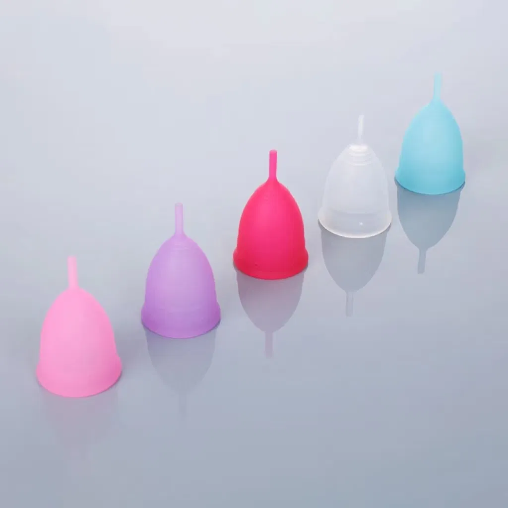 Long Handle Medical Degrade Silicone Menstrual Cup for Delivered Women