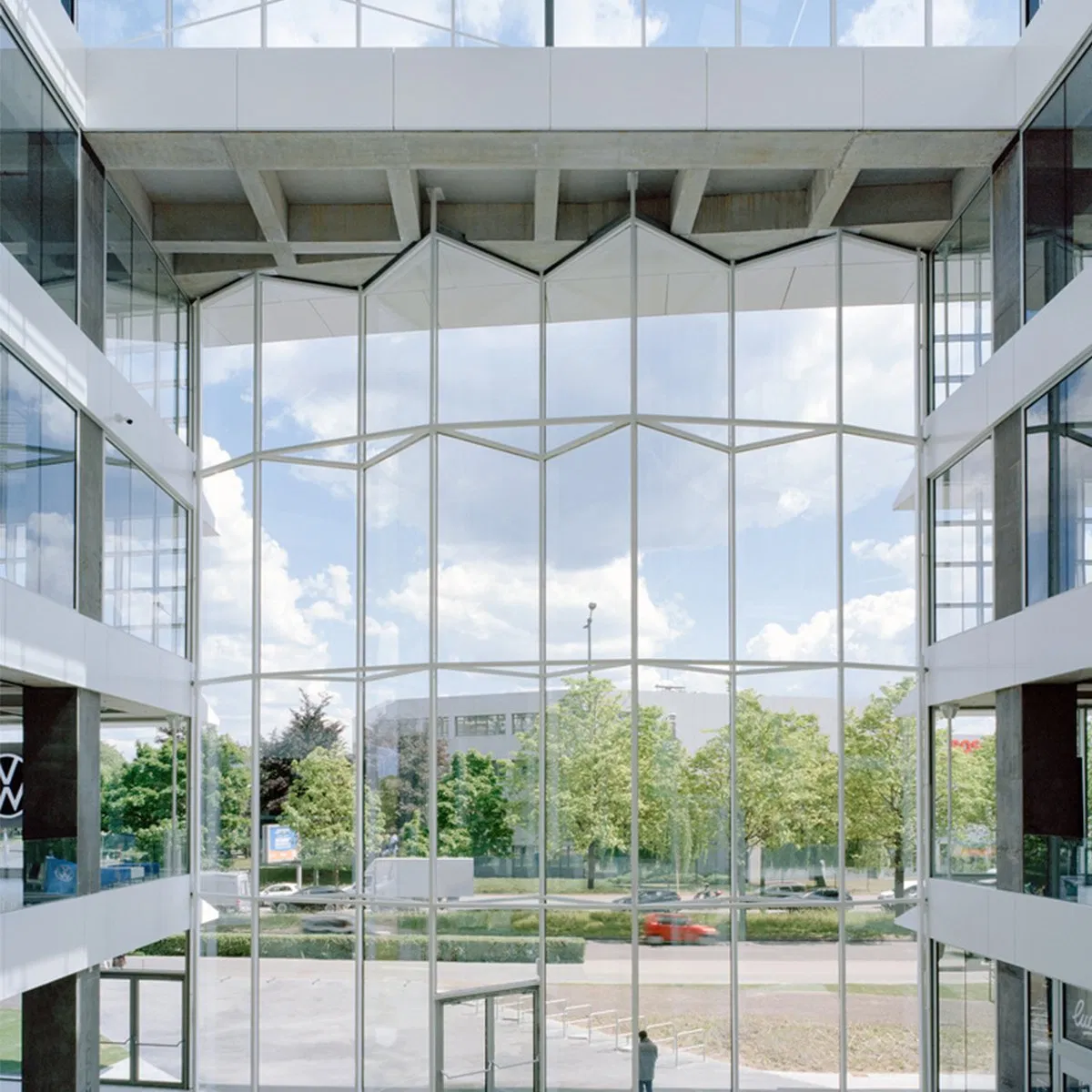 Portable Casas Modular Manufacturing Aluminum Composite Panel Steel Frame Structure Prefabricated Hotel House Building