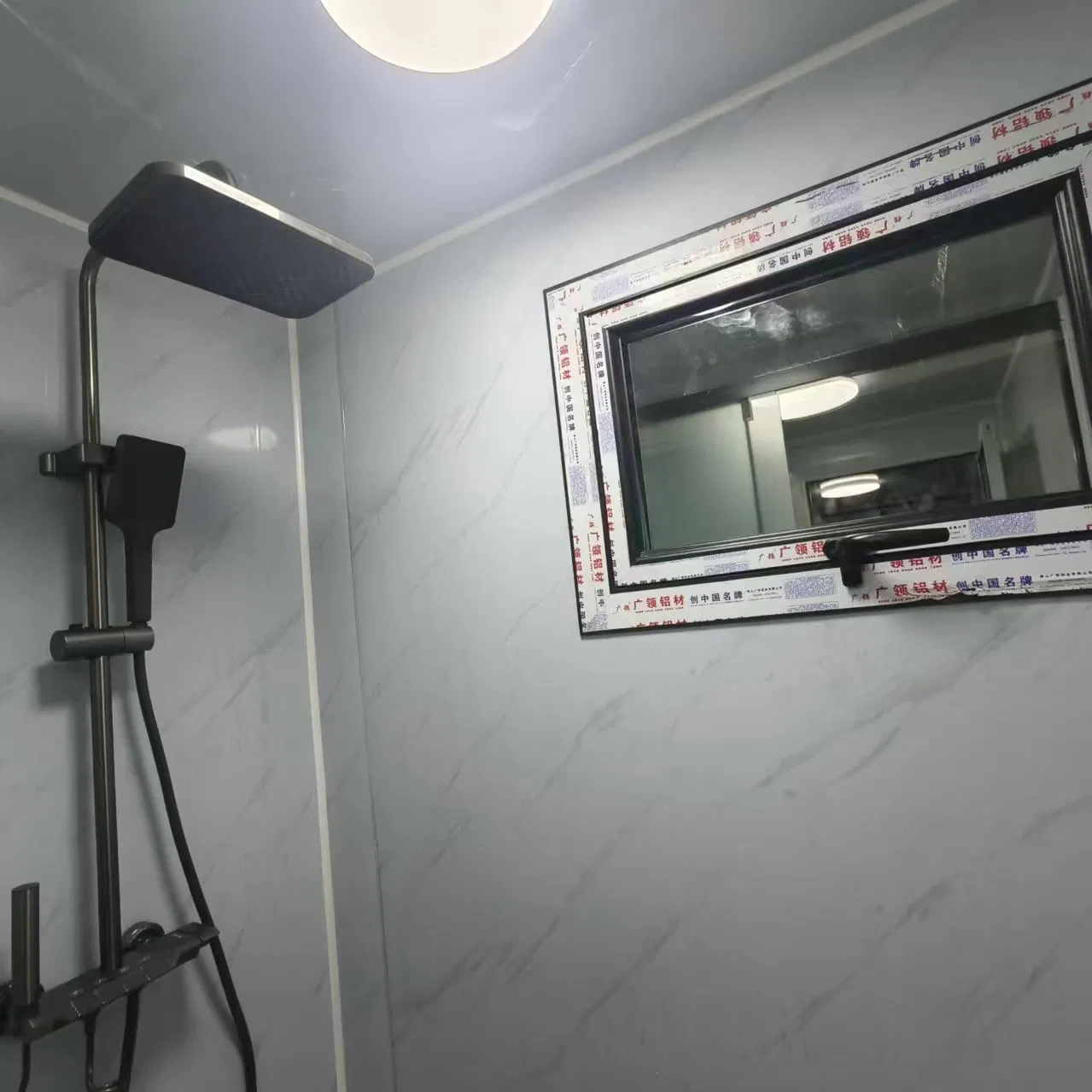 20FT Prefab Homes Prices, Luxury Shipping Tiny Container Homes for Sale, Mobile House with 2 3 Bedrooms Prebuilt Container Homes