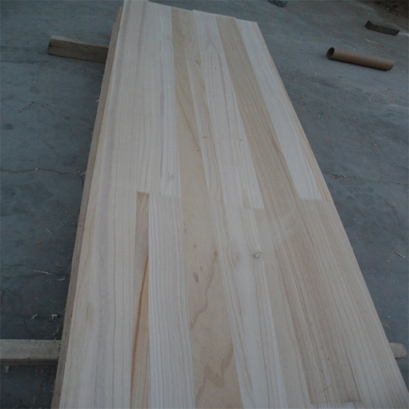 China Factory Direct Sales Paulownia /Pine/Poplar Solid Wood Panels Finger Joint Board Edge Glued Board