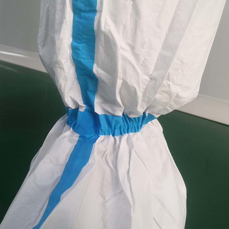 China Factory Wholesale Waterproof Sf Microporous Material Disposable Boot Cover with Blue Tape