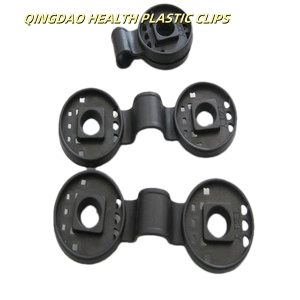 Durable 3cm X 11cm Black Plastic Netting Clips for Secure Attachment