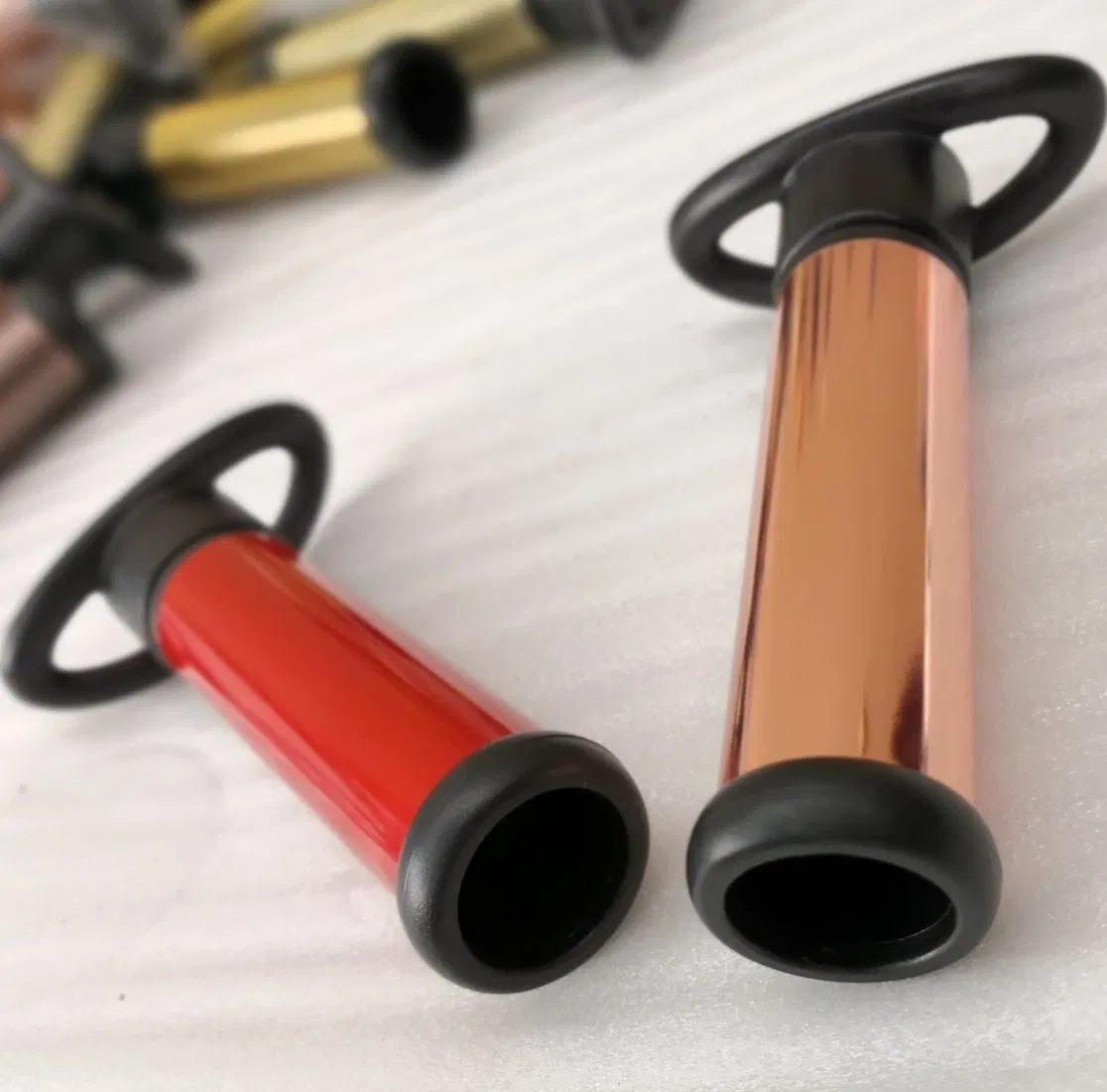 Personalized Stainless Steel Wine Saver Vacuum Pump Preserver with Plastic Material