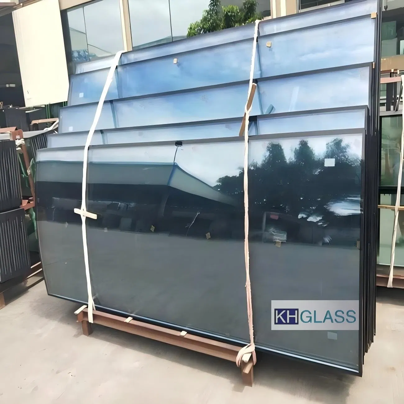 Wholesale Customized Frameless Glass Outdoor Adjustable Balcony Glass Railing Building Glass