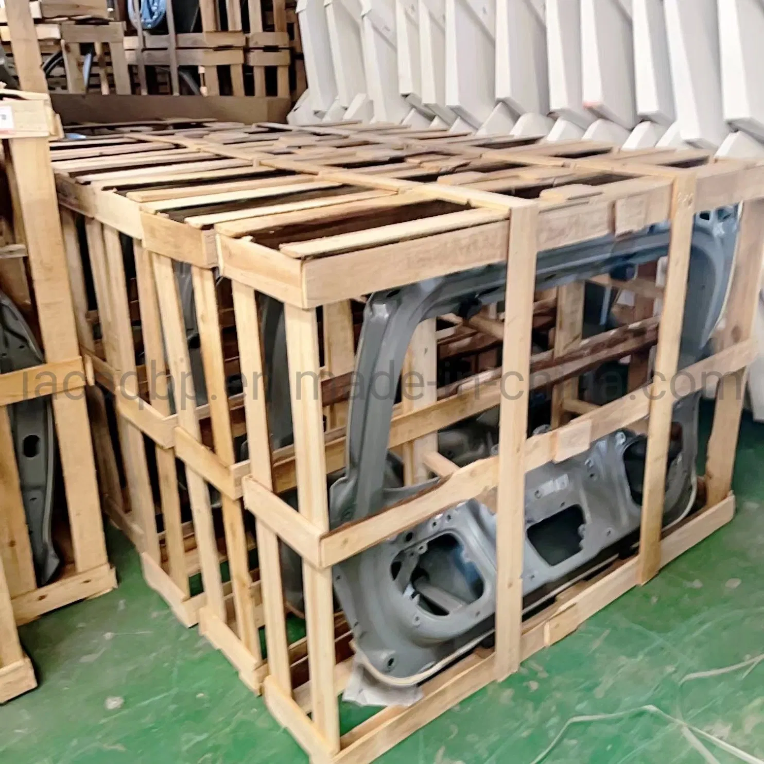 Сборочный узел задней двери JAC S3