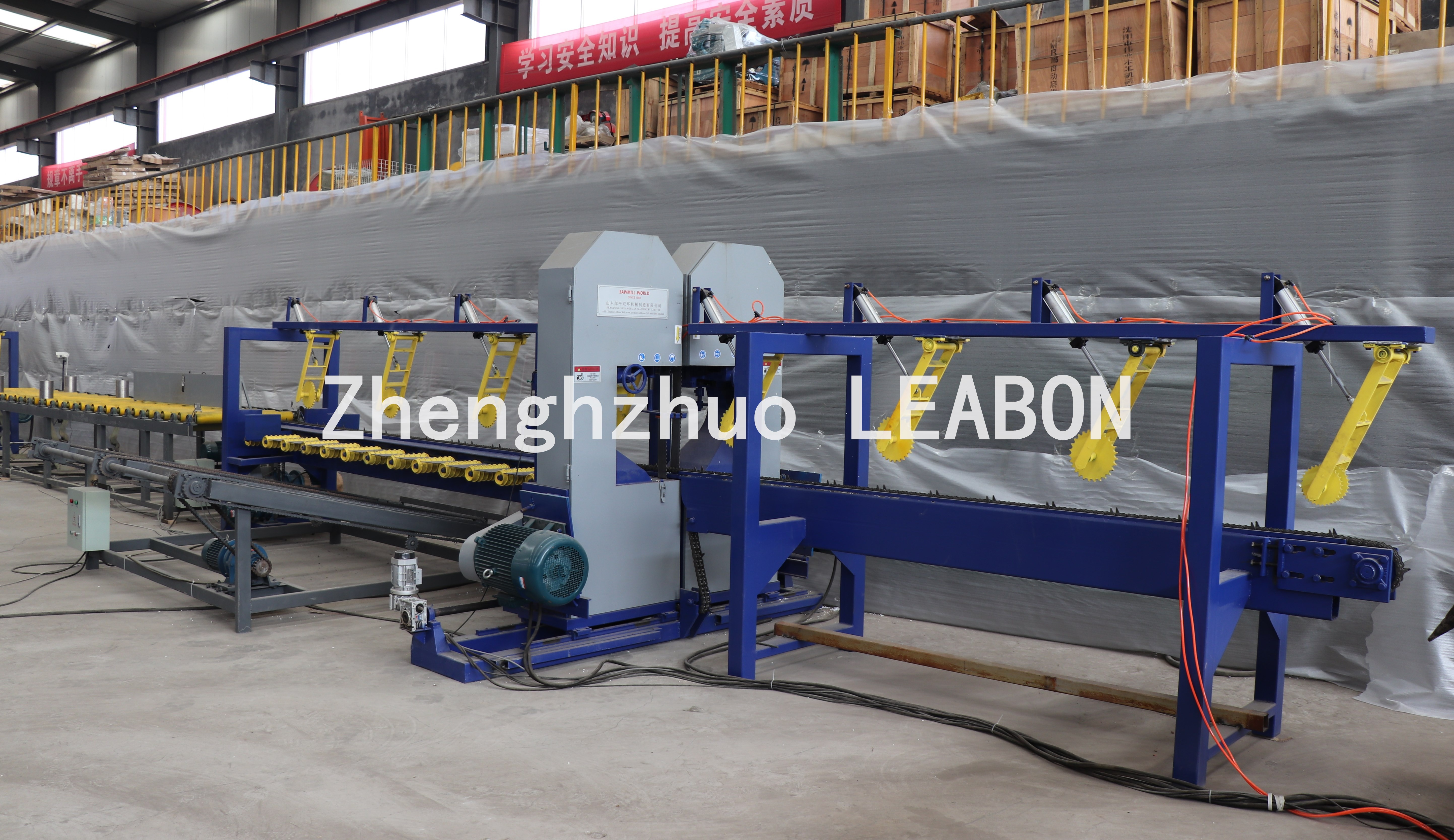 Ленточная пила вертикальная двухголовочная