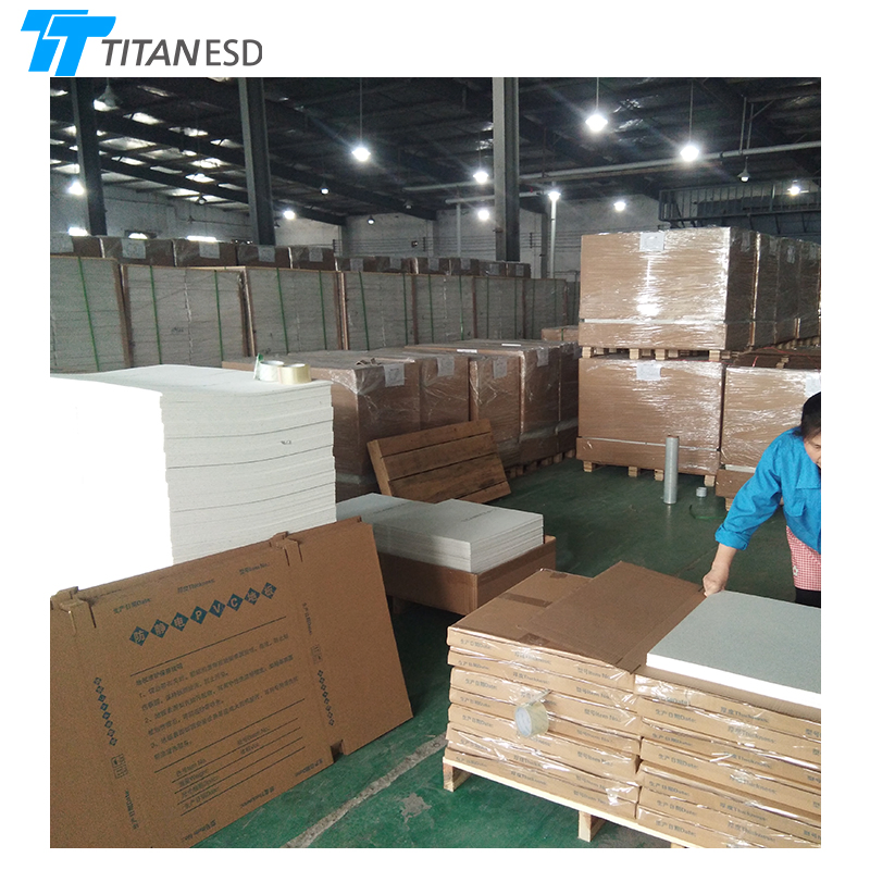 ПВХ плитка антистатическая ESD 600x600 мм