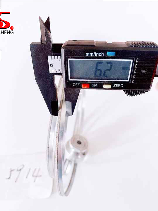 Алмазная пильная лента 62''x1/4'' для резки стекла