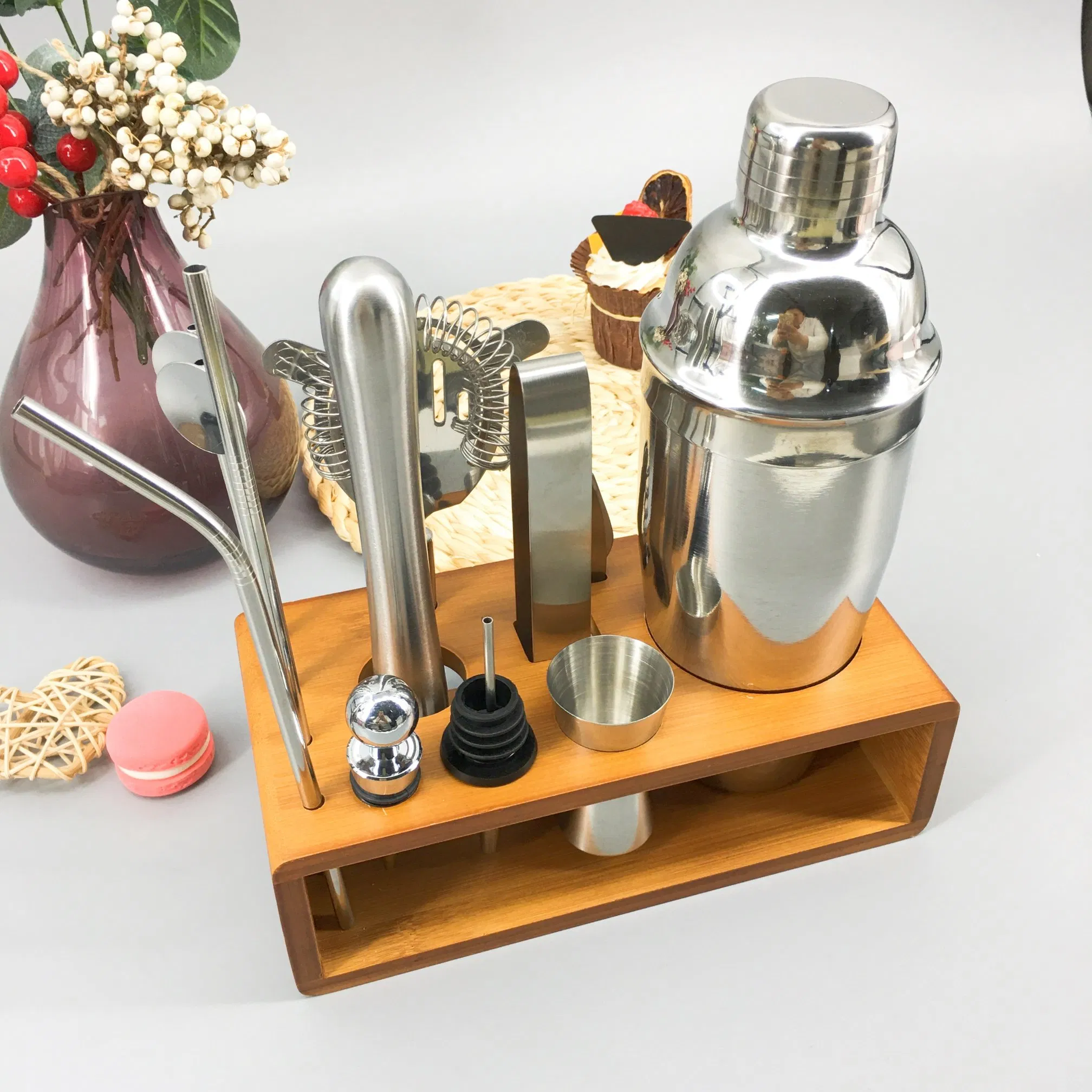 13pieces Stainless Steel Bar Jigger Bartender Cocktail Shaker Set with Bamboo Stand
