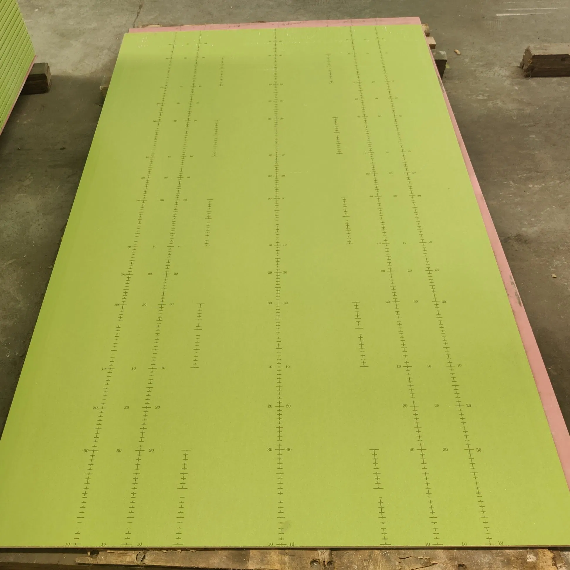 Factory Direct Sale Price Gypsum Board with High Quality