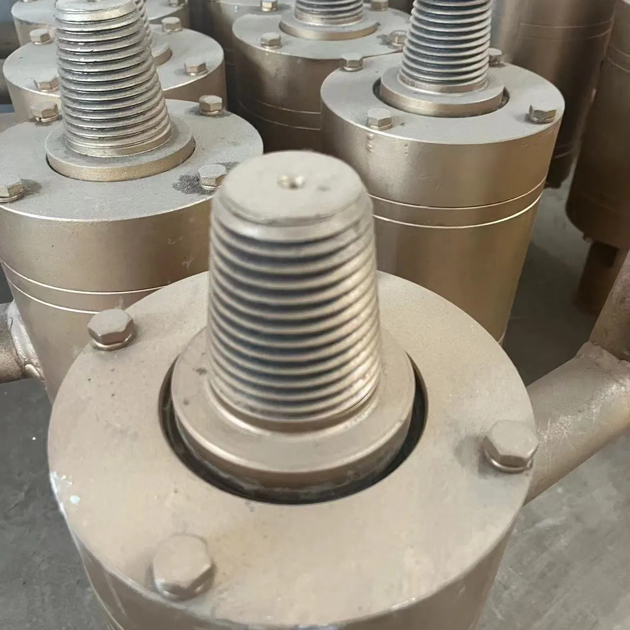 API Certified Carbon Steel Rotary Joint Water Well Rig Drilling Tool 89mm Construction and Farm Industries Used New Swivel