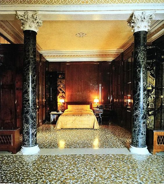 Classic Design Roman Column Natural Stone Pillar White Marble Column for Home Decoration