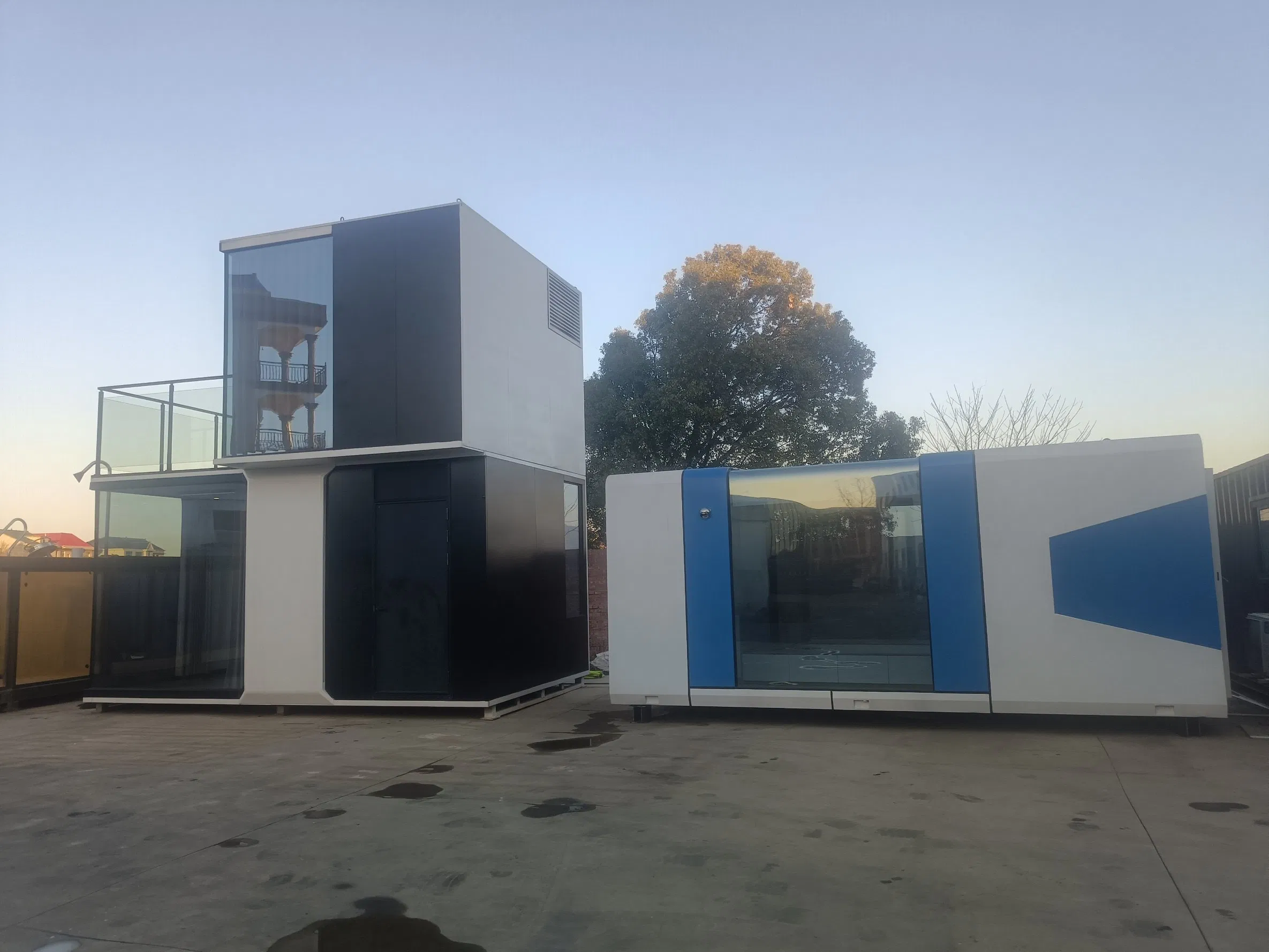 OEM Custom Double Storey Prefab Prefabricated Outdoor Smart House Pod Cabin Capsule with Complete Facilities