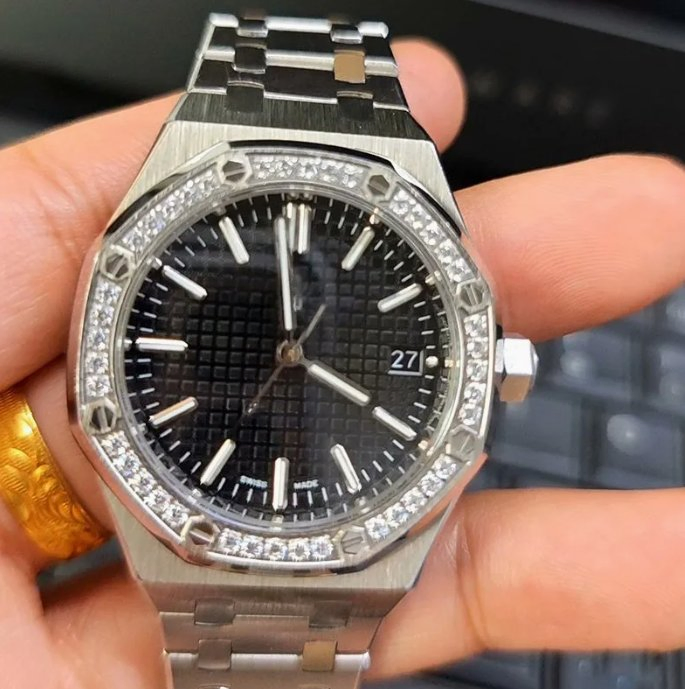 Luxury Super Clone Men Wrist Watch 1: 1 Replica Design