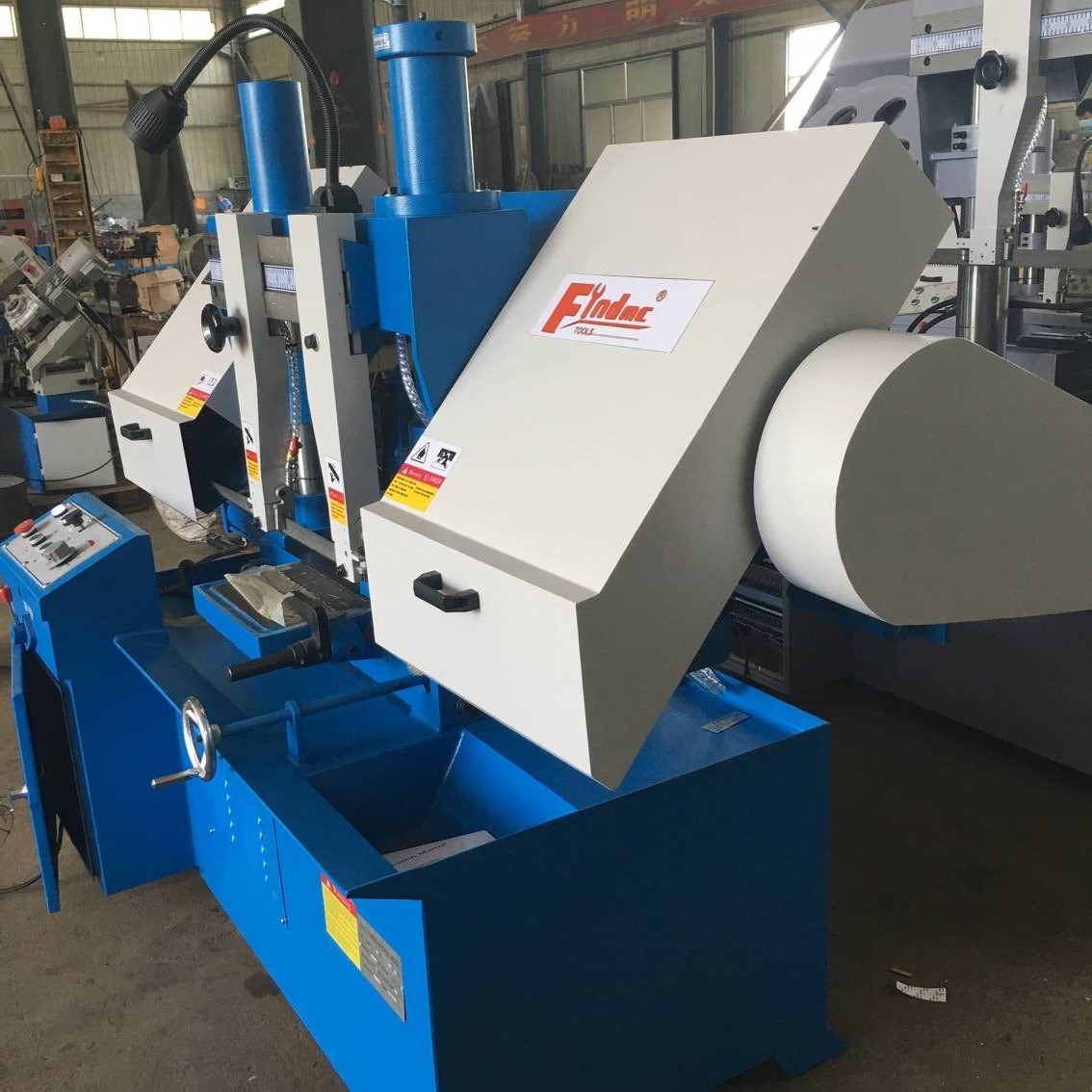 Станок ленточнопильный гидравлический по металлу GH4235