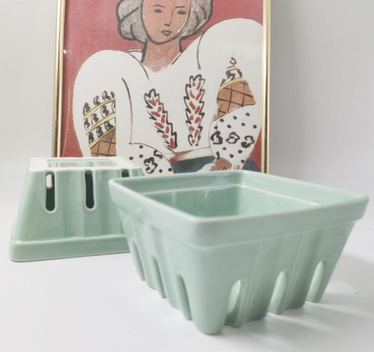 Modern Life Serving Fruit Bowls White Ceramic Fruit Basket