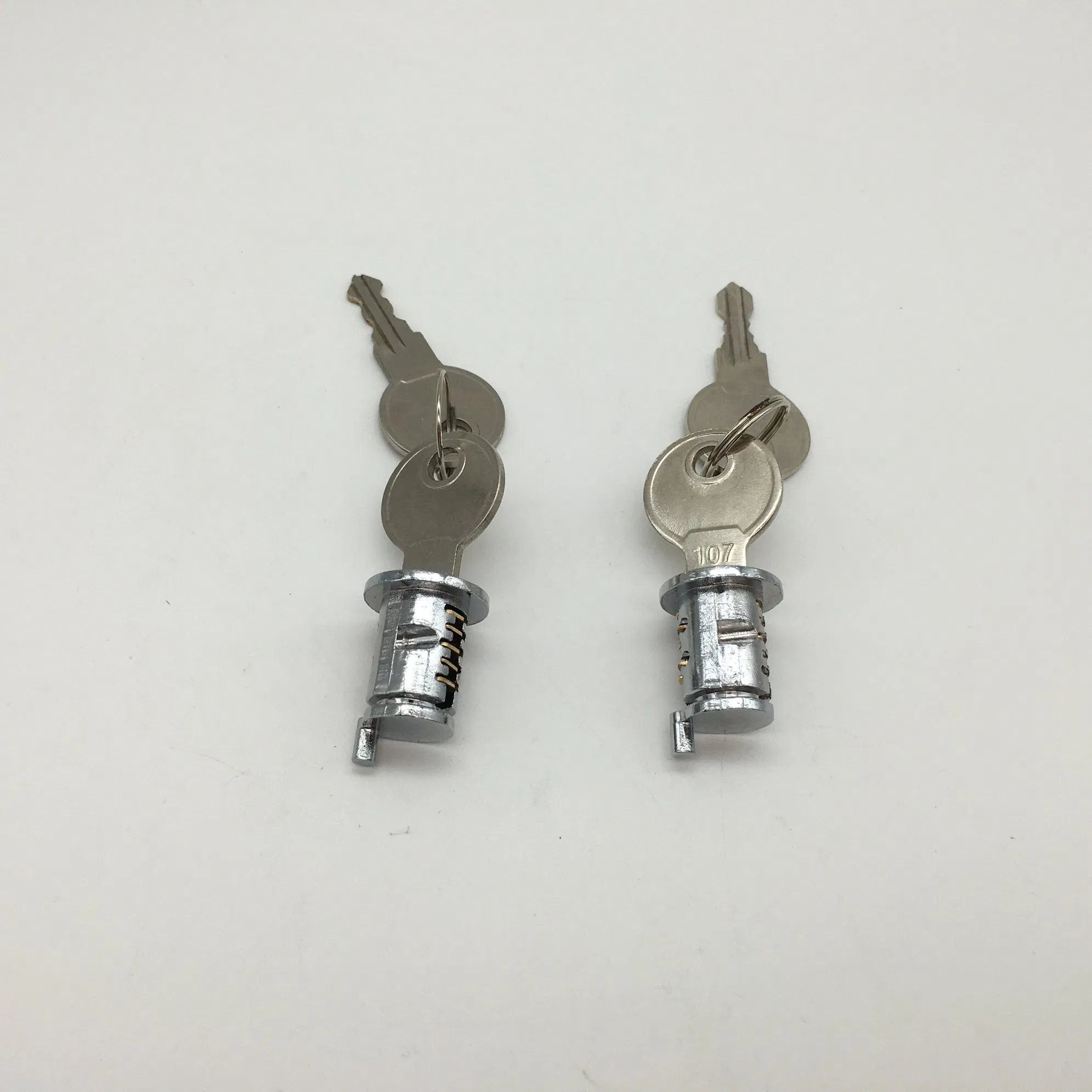 Aluminum Frame Window Keyed Zinc Alloy Body Brass Leaves Cylinder Lock