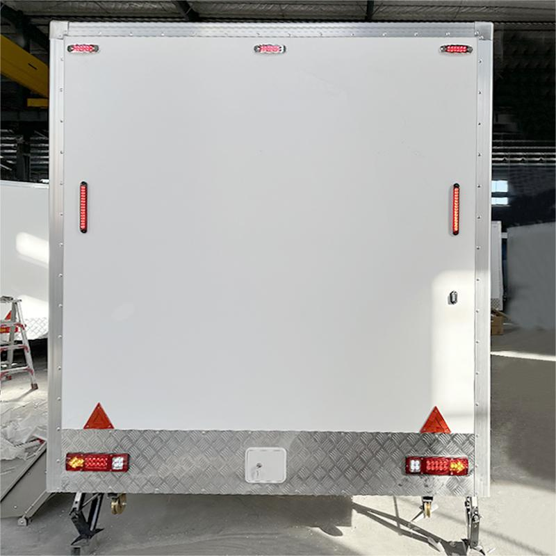 Mobile Restroom Luxury Porta Potty European Portable Toilets Trailer with CE