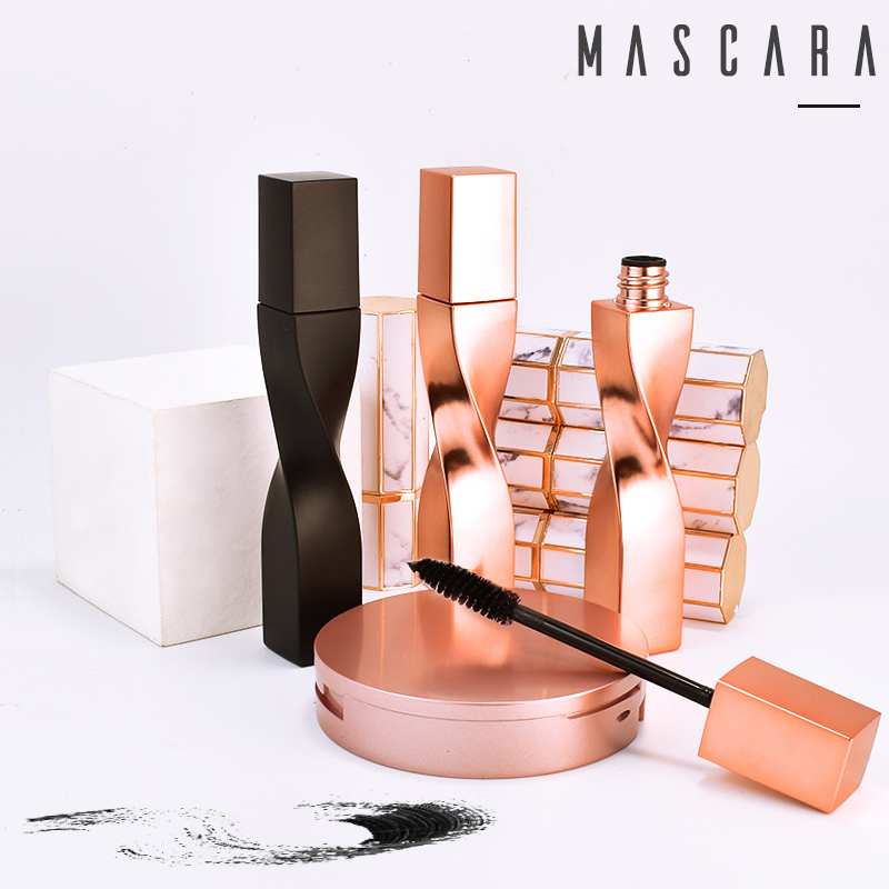 Hot Sale Stock Private Label Essence Waterproof Sweatproof Thick Curled Black Eyelashes Mascara