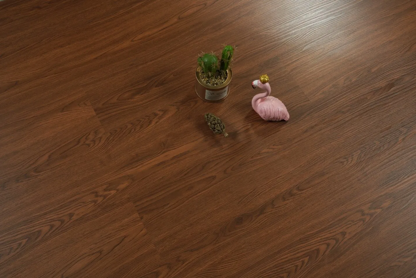 Водостойкий ламинат Unilin Click под дерево и камень