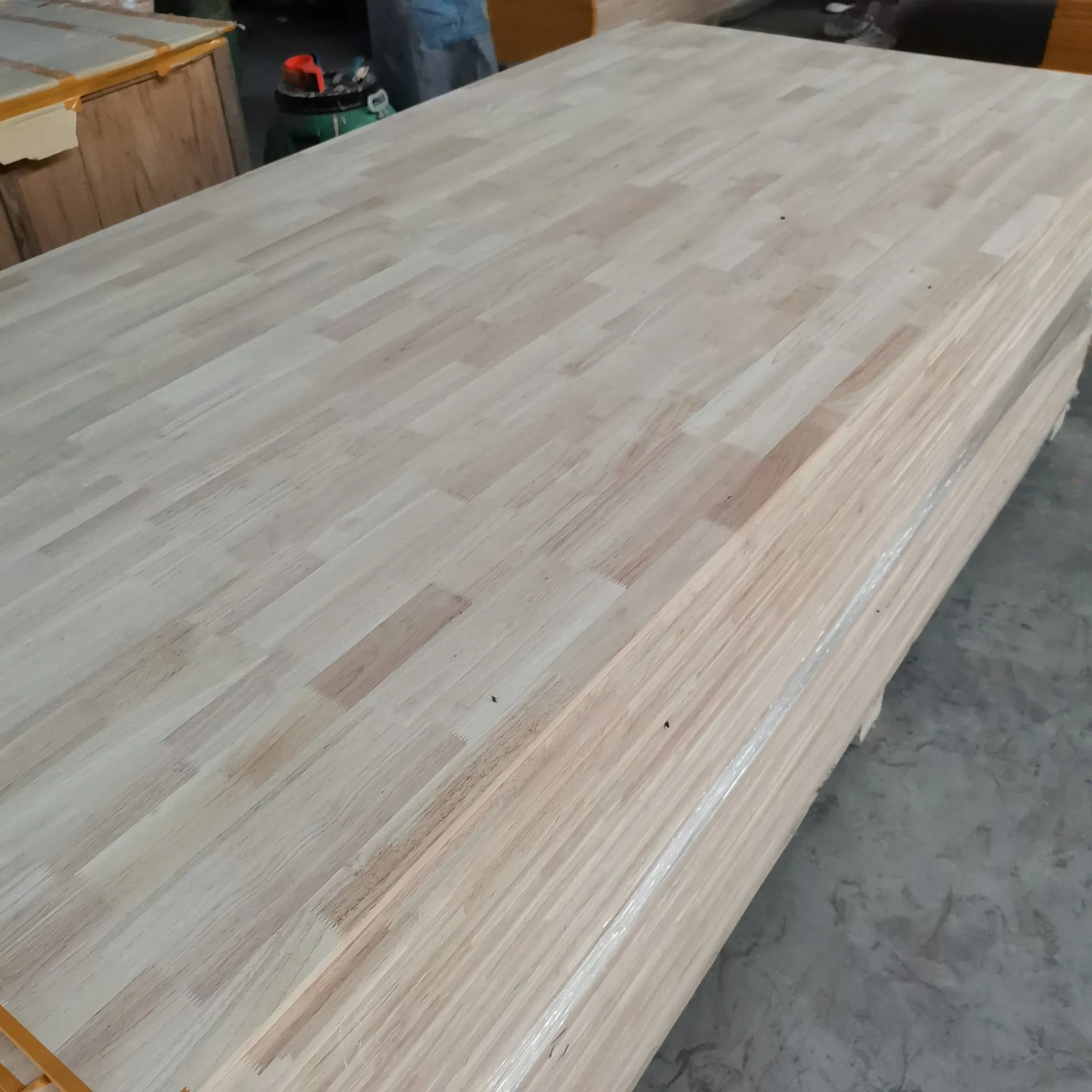 Rubber Wood Finger Joint Board Seamless Solid Cabinet Wood Board