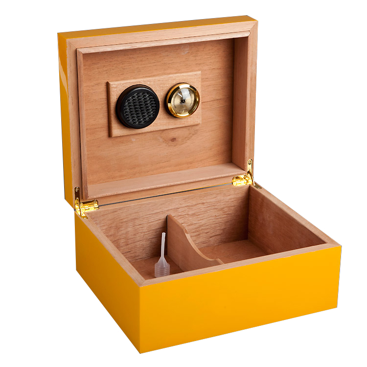 Customized Luxury High Grade Wooden Cigar Box Cuba Yellow Piano Finish Cedar Box