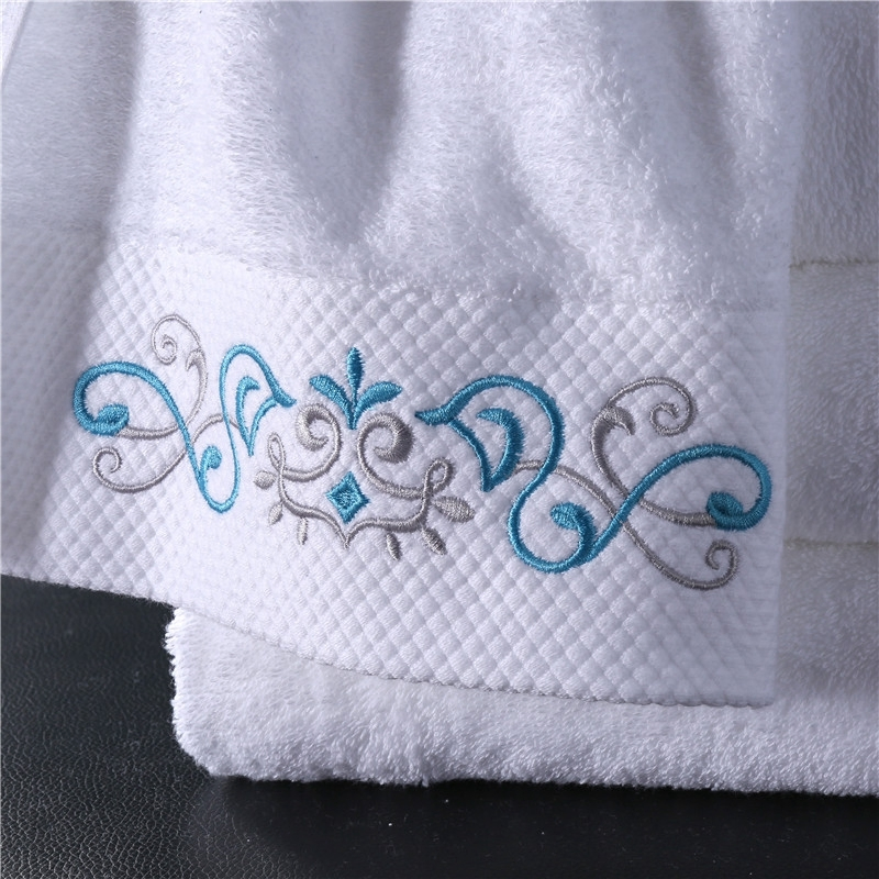 Hotelier Popular 100% Cotton Material Dobby Hotel Towels White Bath Hand Towels for Hotel Salon SPA Home Embroidery Towel Sets