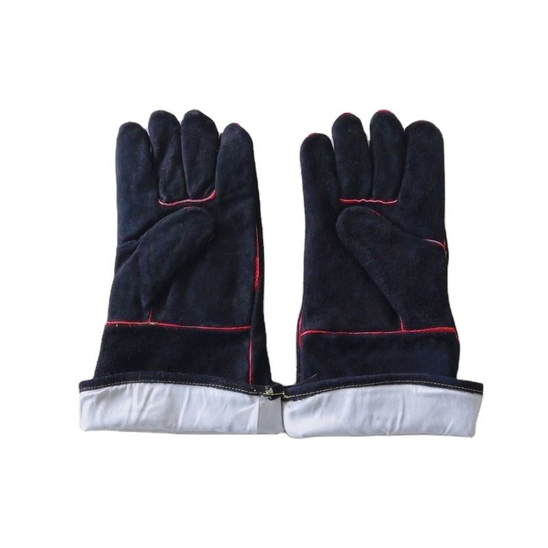 Heat-Resistant Black Leather Oven Mittens for BBQ Lovers