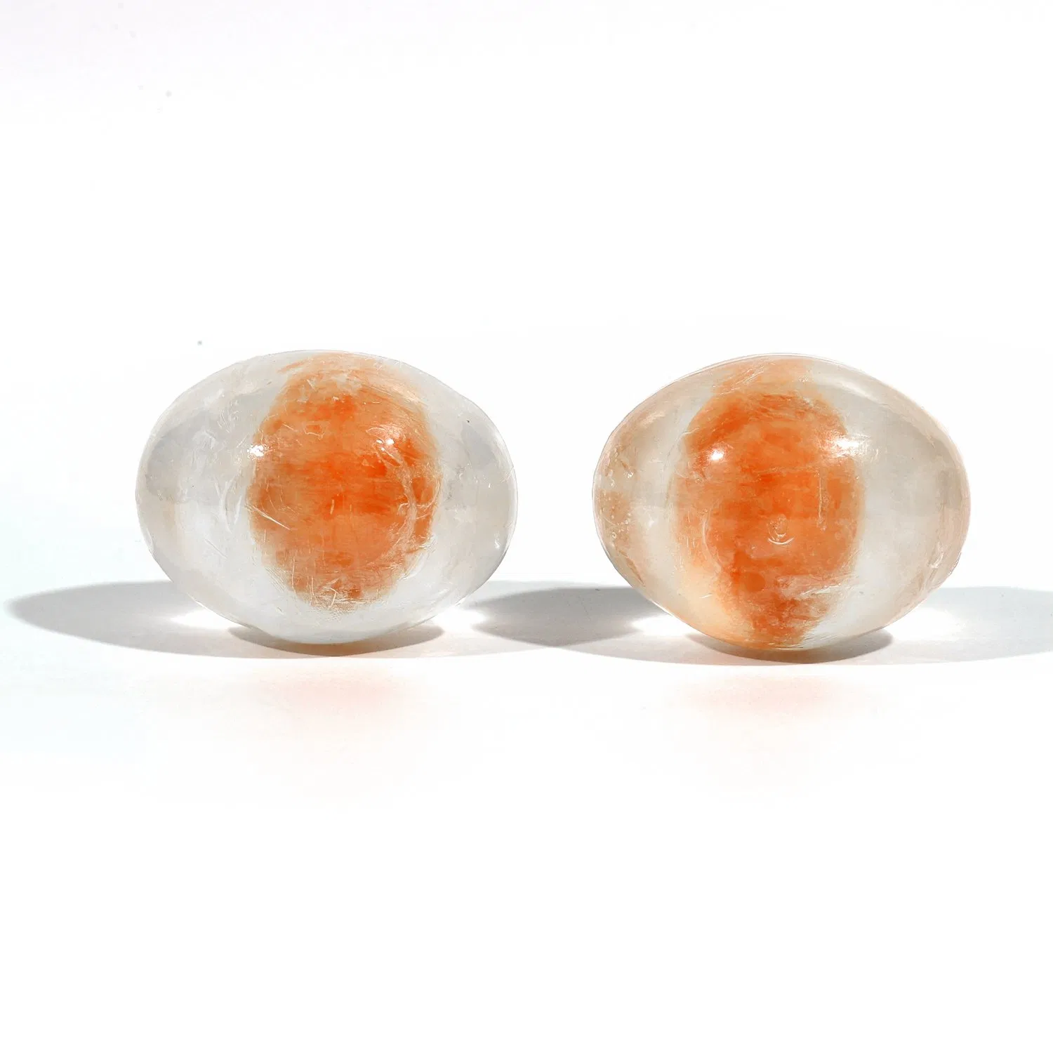Factory Directly Wholesale Cosmetics OEM Collagen Amino Acid White Face Nice Shape Egg Yolk Soap