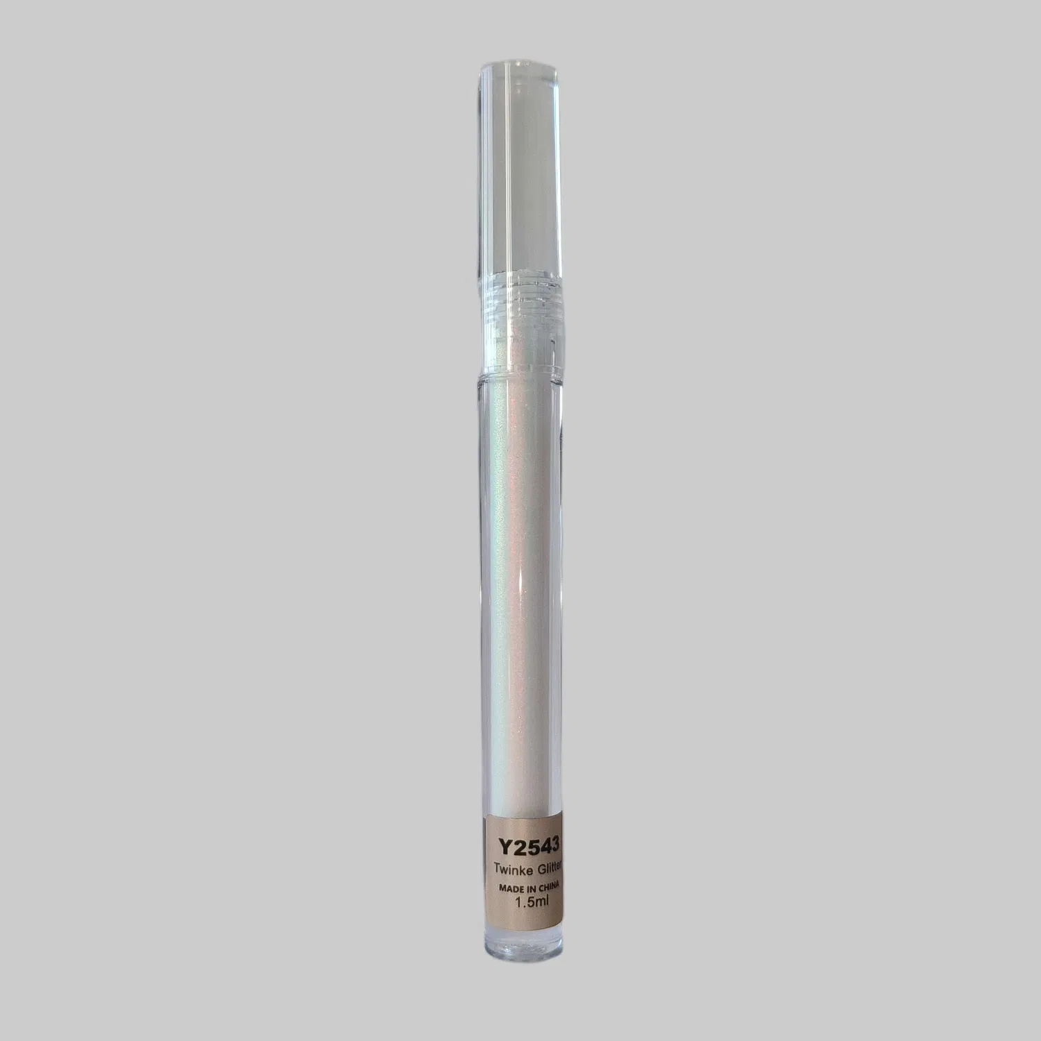 Precision Pearl Eyeliner for All-Day Glamour and Style
