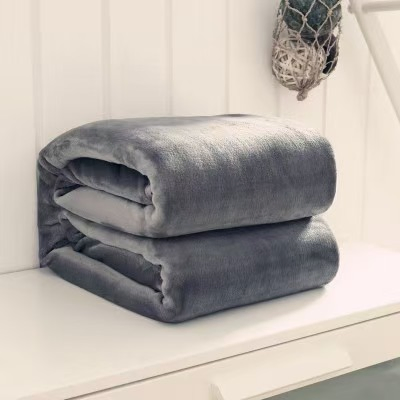 Premium Flannel Fleece Blanket and Polyester Blanket for Ultimate Comfort